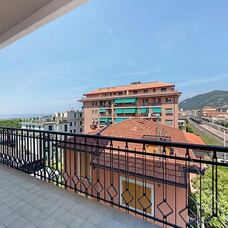 Sea & Center - Chiavari