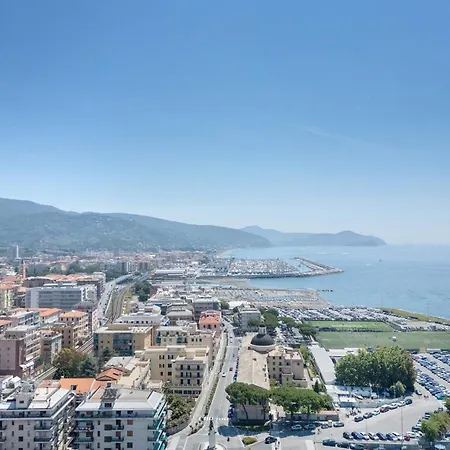 Sea & Center - * Chiavari